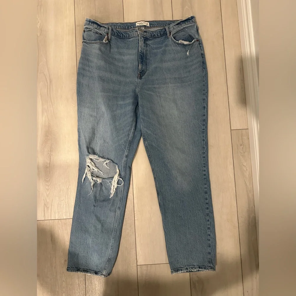 Abercrombie & Fitch Light Blue Denim - Picture 1 of 5
